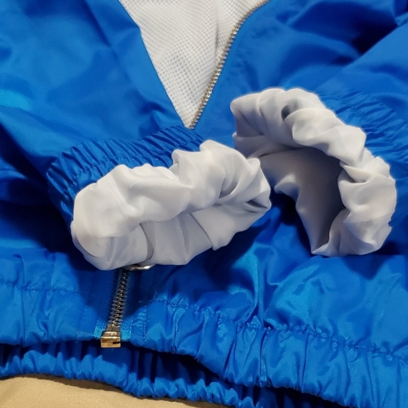 Forever 21 Girls Rain Jacket - Picture 3 of 11